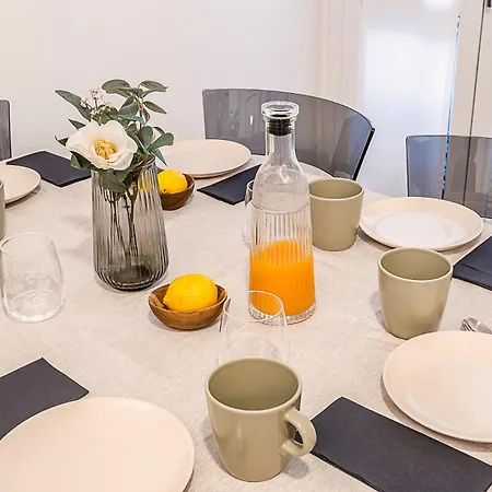 Stayeasy Petrella21 - 4 Bedrooms, 3 Baths - Station * Milan